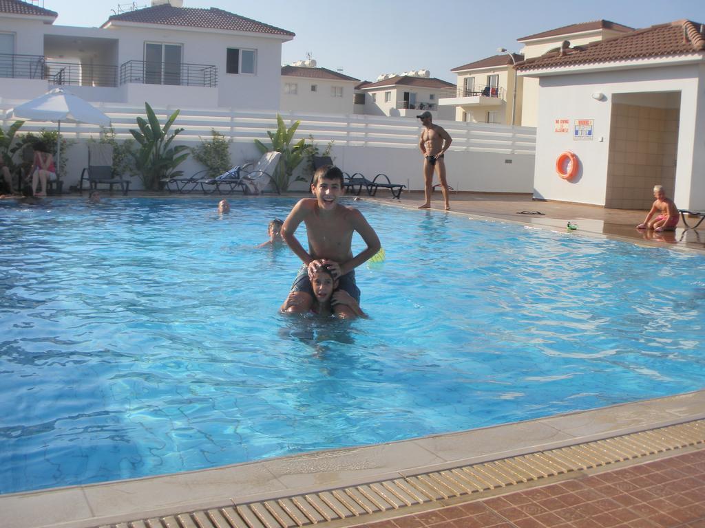 Mythical Sands Resort Ilona Apartment For Families Protaras Eksteriør bilde